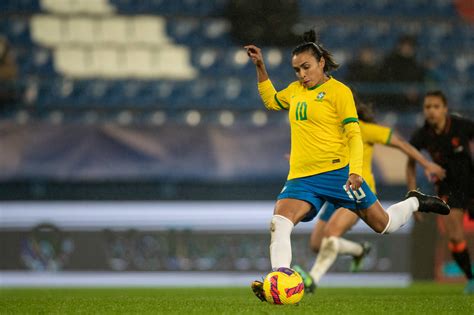  Gol de Leila: O Impacto Inesperado do Gol da Primeira Jogadora Feminina Iraniana em uma Partida Internacional